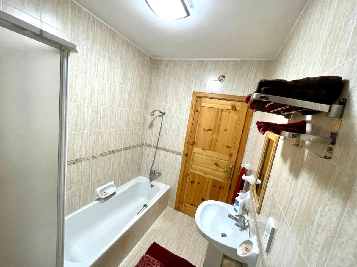 Regent Court - 3 Bedroom Apartment Within Walking Distance From Seafront St. Paul's Bay Exterior foto